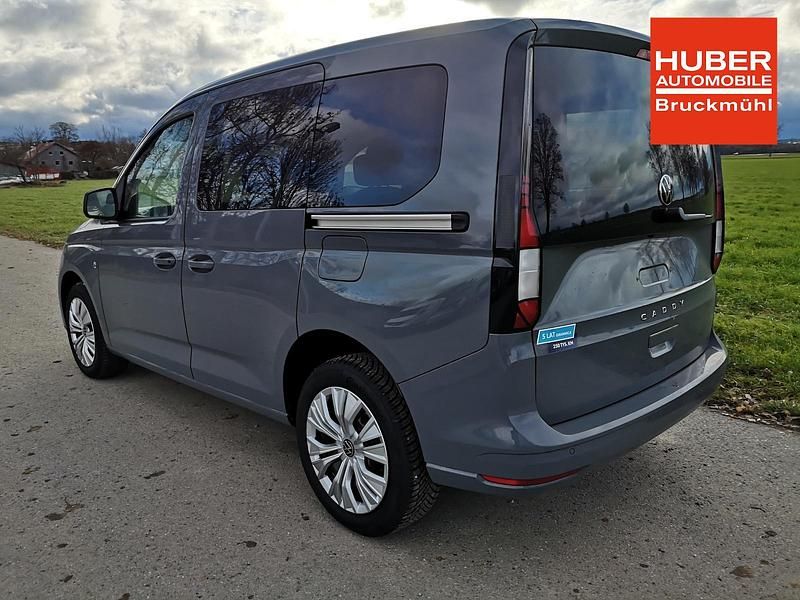 Neu VW Caddy Basis 102 PS (75 kW) 2026 Puregrey Van / Kleinbus