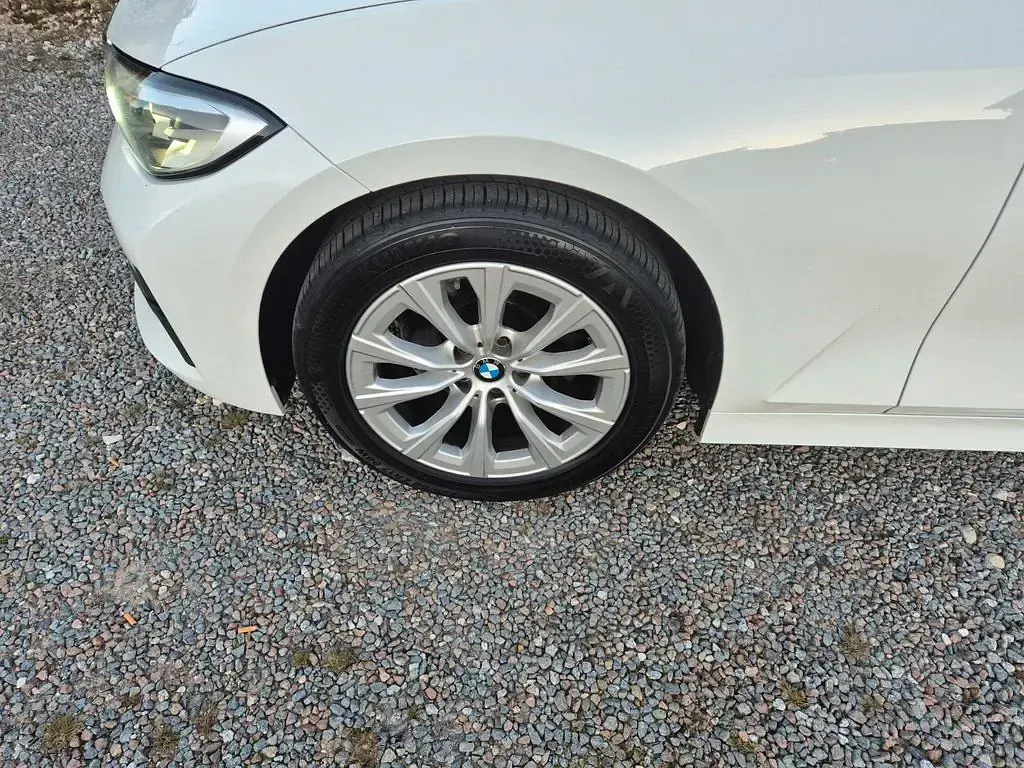 Gebraucht BMW 318 Advantage 150 PS (110 kW) 2020 Weiß Kombi