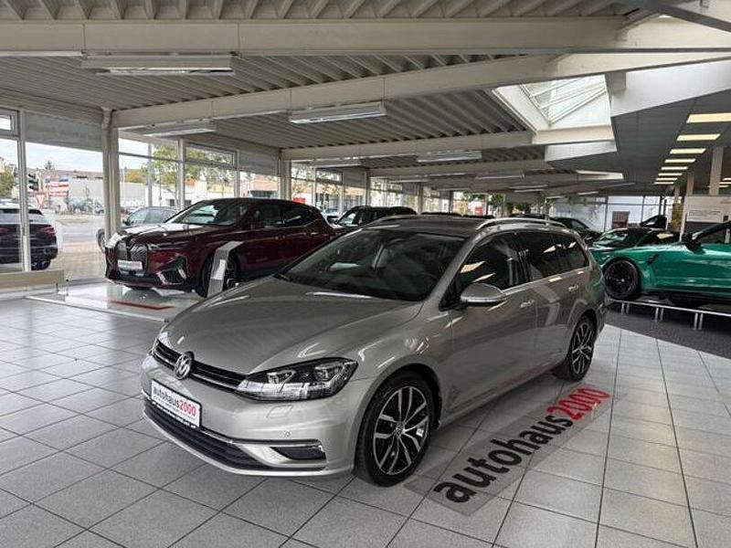 Gebraucht VW Golf VII Highline 150 PS (110 kW) 2018 Silber Kombi