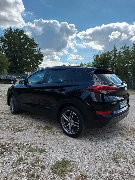 Gebraucht Hyundai Tucson Trend 177 PS (130 kW) 2015 Schwarz SUV