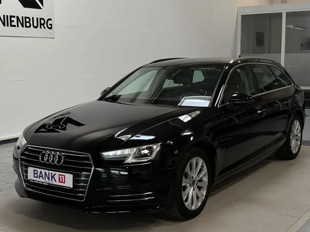 Gebraucht Audi A4 Sport 150 PS (110 kW) 2017 Schwarz Kombi