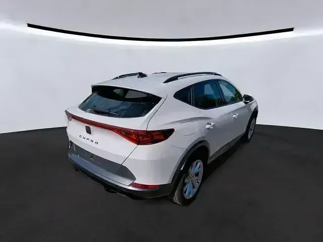 Second-hand Cupra Formentor 150 CP (110 kW) 2023 Alb SUV