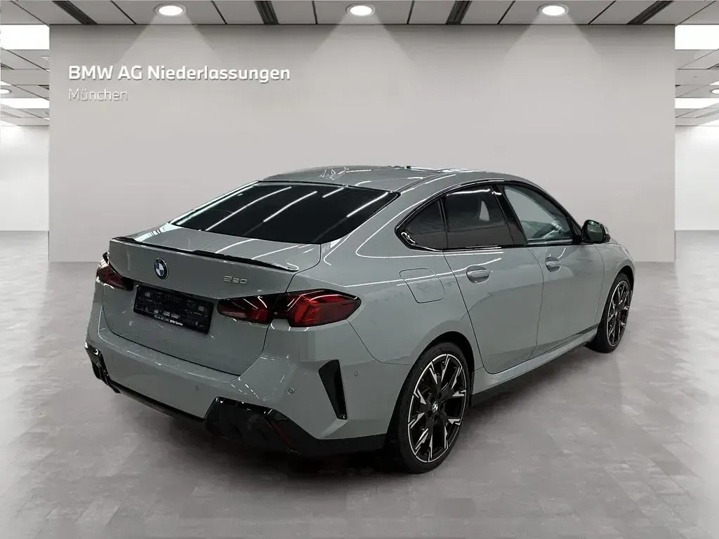 Gebraucht BMW 220 Gran Coupé M Sport 156 PS (114 kW) 2025 Grau Coupé