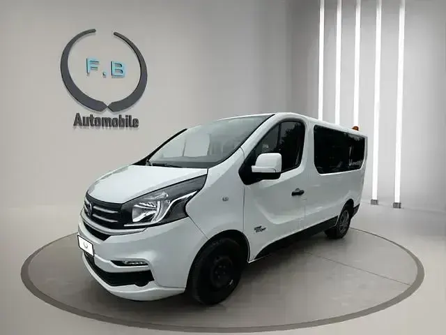 Gebraucht Fiat Talento Family 120 PS (88 kW) 2018 Weiß Van / Kleinbus