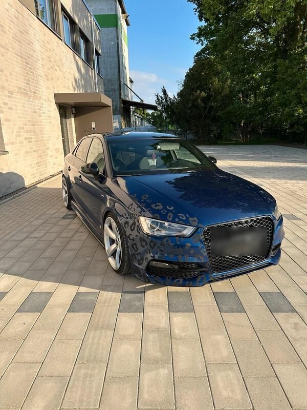Blau Gebraucht 2013 Audi A3 S-Line Limousine | 13.500 € (Teuer) - Bild 1/4