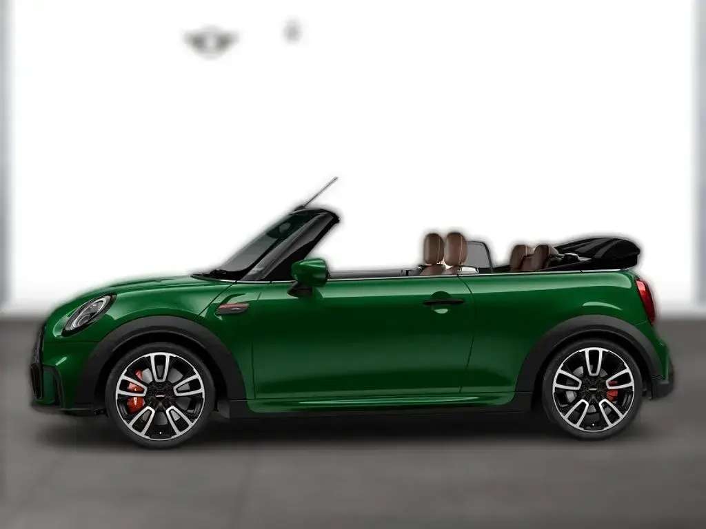 Gebraucht Mini John Cooper Works 231 PS (169 kW) 2021 Grün metallic Kleinwagen