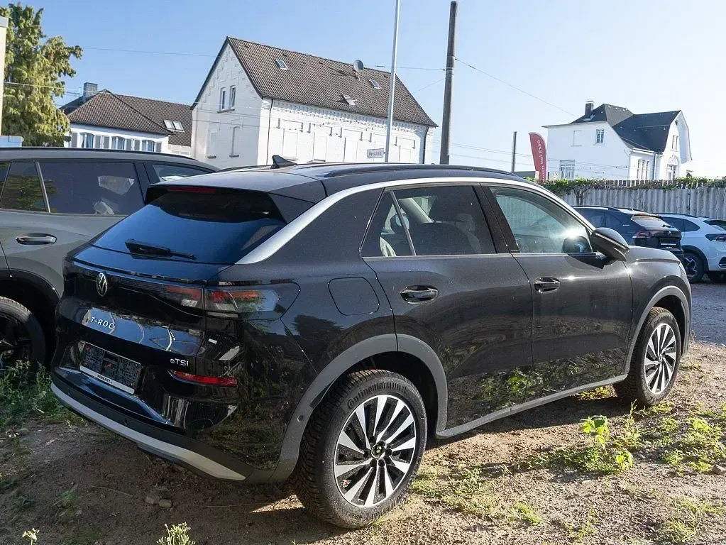 Neu VW T-Roc Life 116 PS (85 kW) 2026 Schwarz SUV