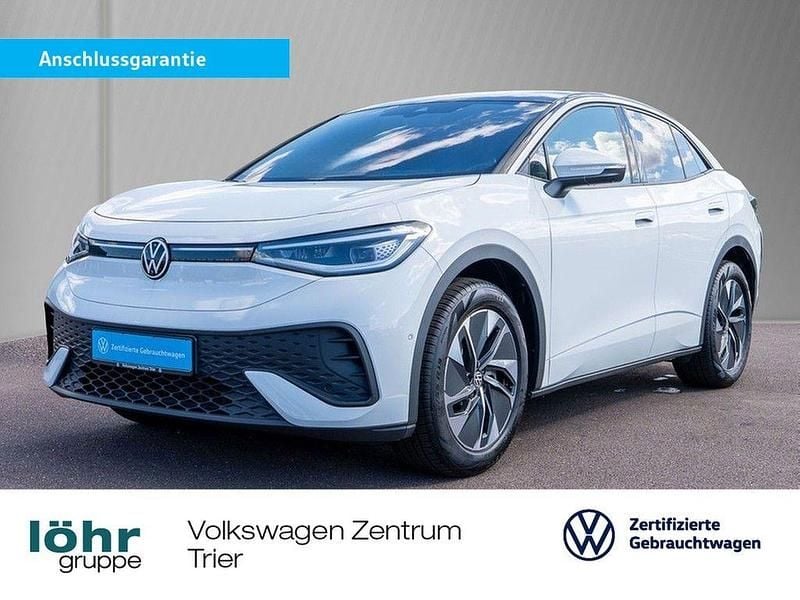 Weiß Gebraucht 2025 VW ID.5 IQ Drive SUV | 40.980 € - Bild 1/3