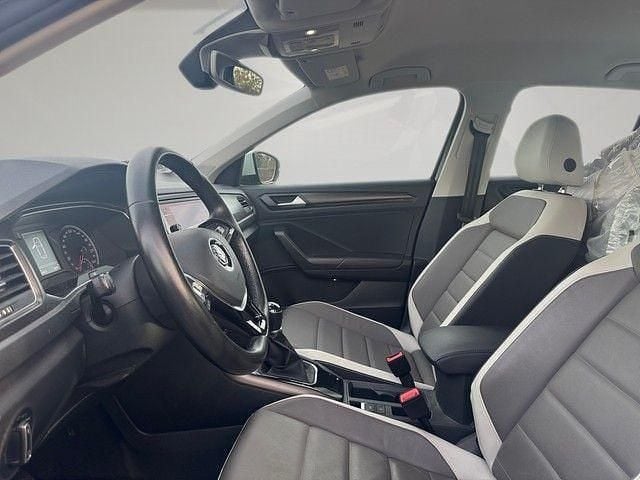 Braun Gebraucht 2018 VW T-Roc Style SUV | 19.999 € (Fairer Preis) - Bild 1/3