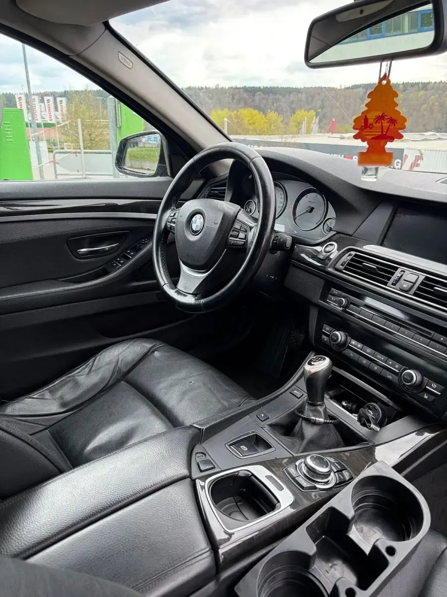 Gebraucht BMW 520 184 PS (135 kW) 2011 Kombi