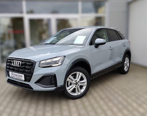 Grau Neu 2025 Audi Q2 Advanced Plus SUV | 35.990 € (Fairer Preis) - Bild 1/4
