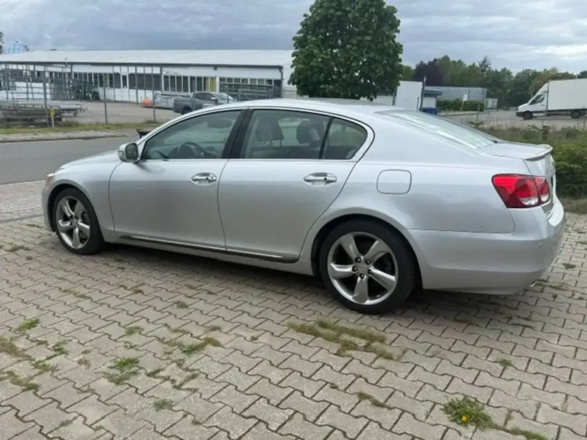 Gebraucht Lexus GS300 249 PS (183 kW) 2009 Premium silver Limousine