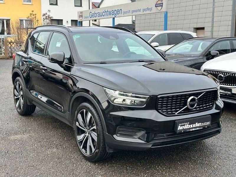 Schwarz Gebraucht 2021 Volvo XC40 R-Design SUV | 32.980 € (Fairer Preis) - Bild 1/4