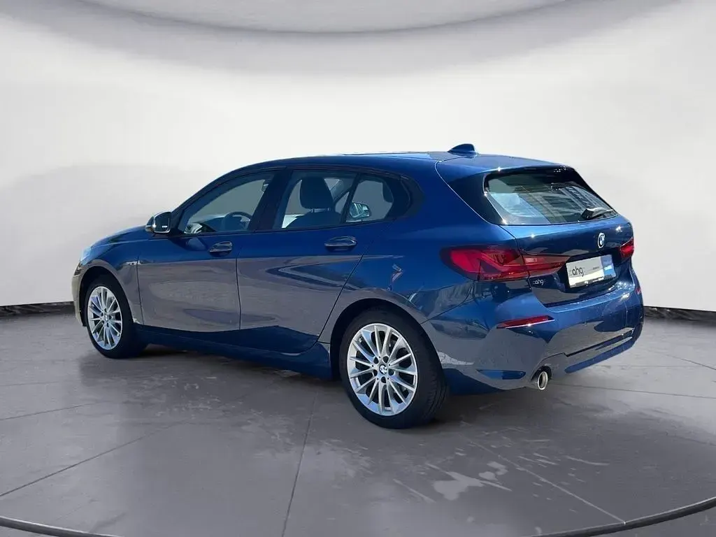 Gebraucht BMW 118 Advantage 136 PS (100 kW) 2023 Blau Limousine