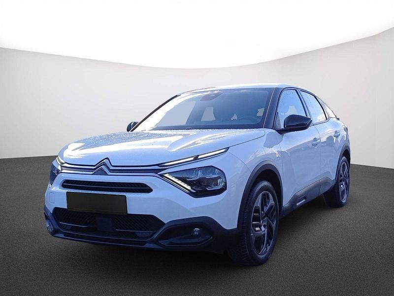 Weiß Gebraucht 2023 Citroën C4 Feel Limousine | 16.890 € (Fairer Preis) - Bild 1/4