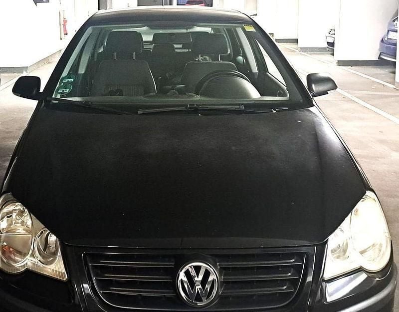 Schwarz Gebraucht 2006 VW Polo Limousine | 2.200 € (Fairer Preis) - Bild 1/3