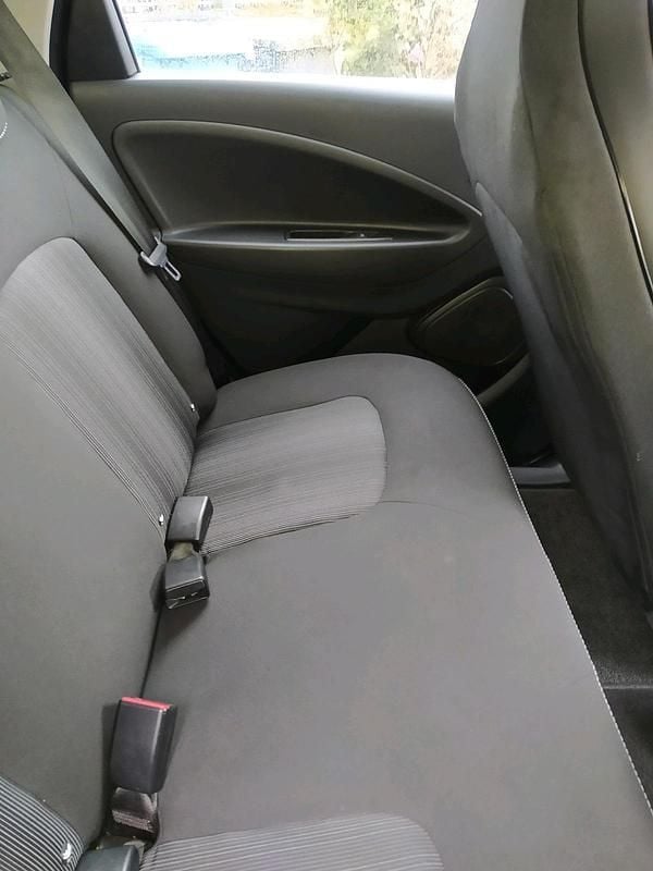 Gebraucht Renault Zoe LIMITED 55 kW (75 PS) 2019 Violet Kleinwagen