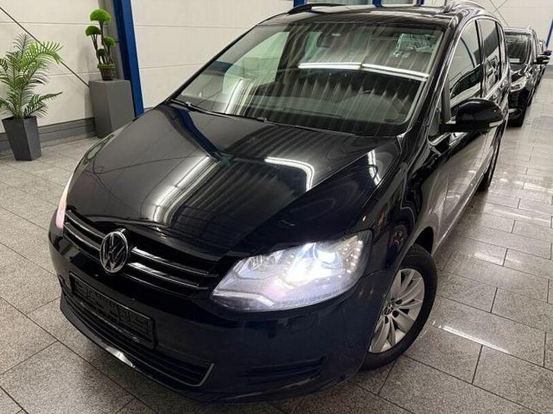 Schwarz Gebraucht 2011 VW Sharan Van / Kleinbus | 11.890 € (Etwas zu teuer) - Bild 1/4