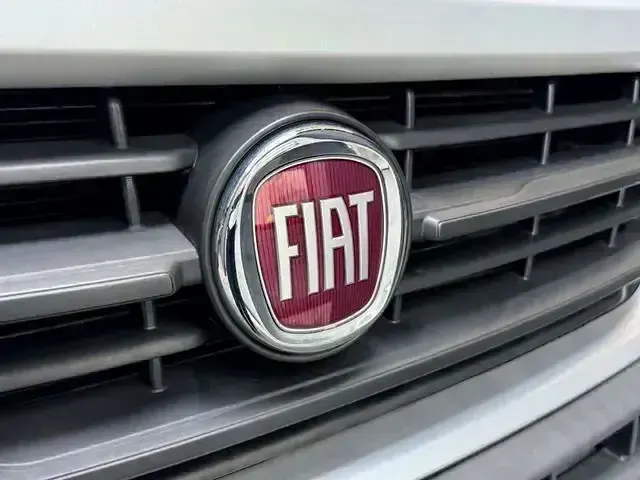 Gebraucht Fiat Ducato 131 PS (96 kW) 2018 Weiß Van