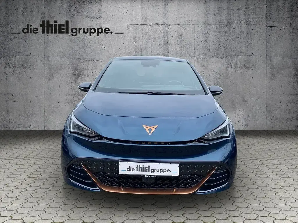 Second-hand Cupra Born 150 kW (204 CP) 2022 Albastru Hatchback