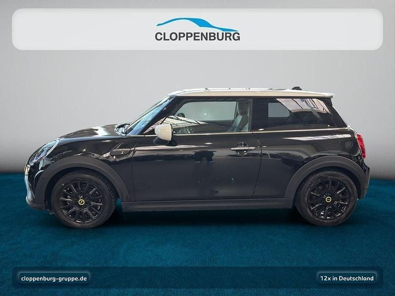 Gebraucht Mini Cooper SE Classic 135 kW (184 PS) 2022 Schwarz Kleinwagen