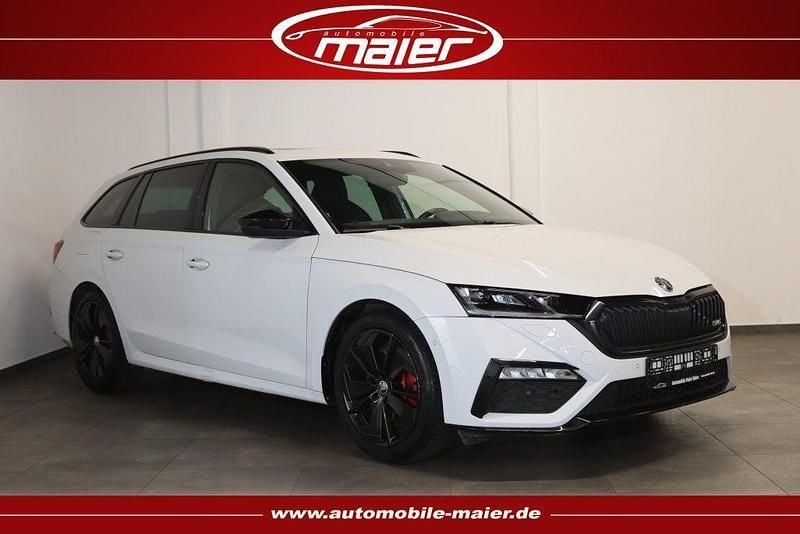 Moonweiss metallic Gebraucht 2021 Skoda Octavia RS Kombi | 24.800 € (Guter Preis) - Bild 1/4