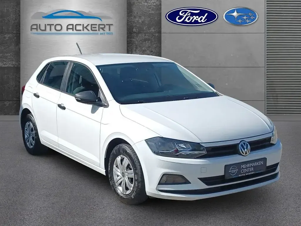 Gebraucht VW Polo Trendline 65 PS (47 kW) 2019 Weiss Kleinwagen