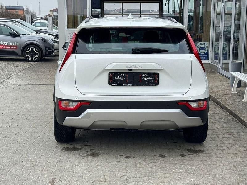 Gebraucht Kia Niro Edition 7 141 PS (103 kW) 2023 Weiß SUV