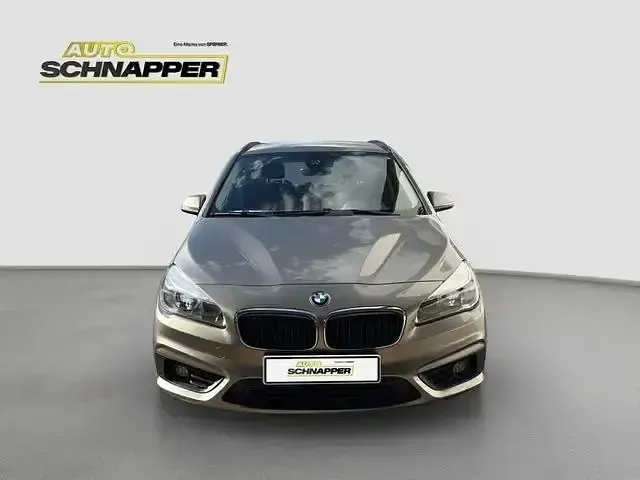 Gebraucht BMW 218 Advantage 136 PS (100 kW) 2015 Grau Van / Kleinbus