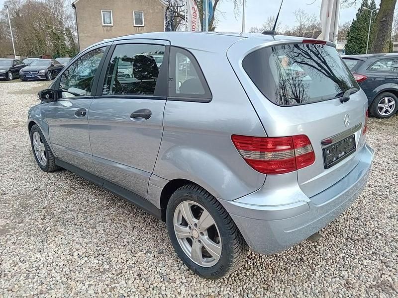 Gebraucht Mercedes B170 116 PS (85 kW) 2006 Horizontblau Van / Kleinbus