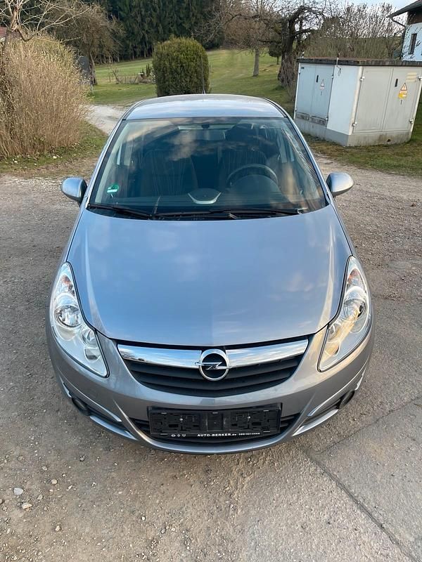 Gebraucht Opel Corsa 80 PS (58 kW) 2007 Silber Kleinwagen
