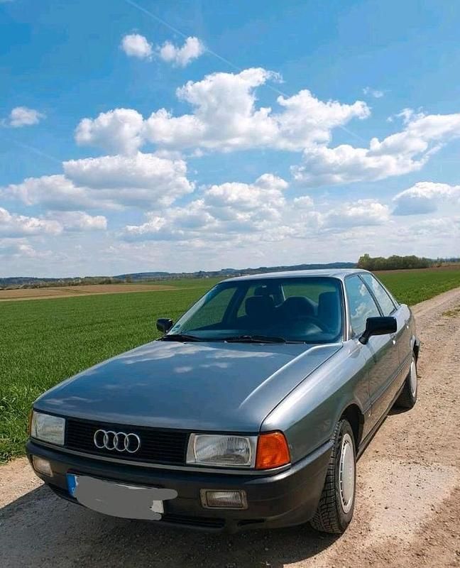 Second-hand Audi 80 90 CP (66 kW) 1990 Gri Berlinǎ