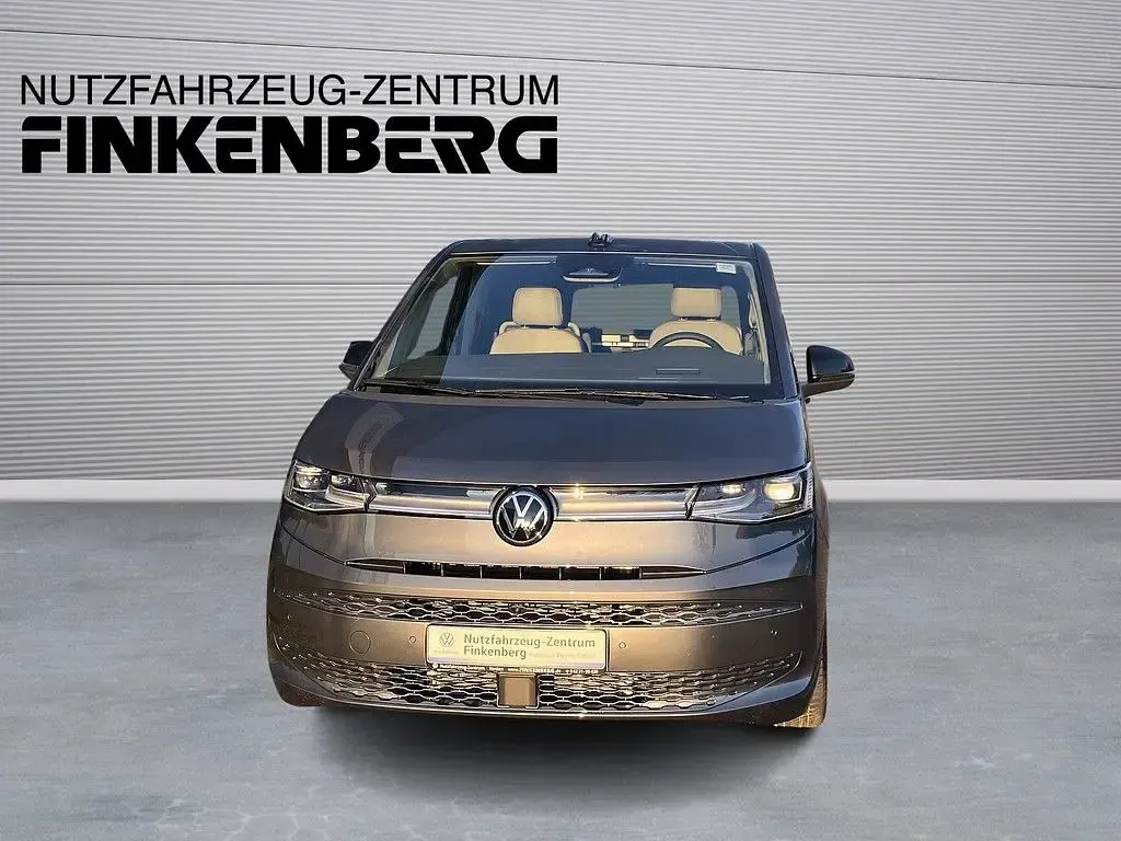 Gebraucht VW Multivan Goal 150 PS (110 kW) 2025 Grau Van / Kleinbus