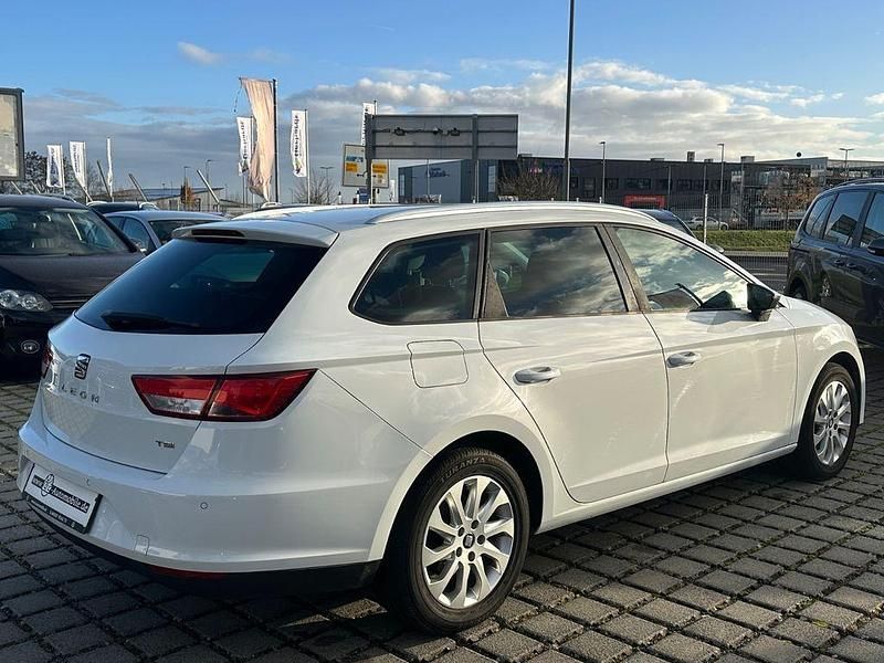 Gebraucht Seat Leon ST Style 122 PS (89 kW) 2014 Weiß Kombi
