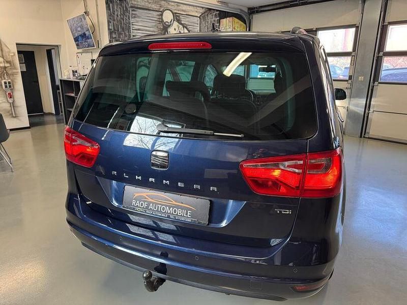 Gebraucht Seat Alhambra Style 140 PS (102 kW) 2014 Blau Van / Kleinbus