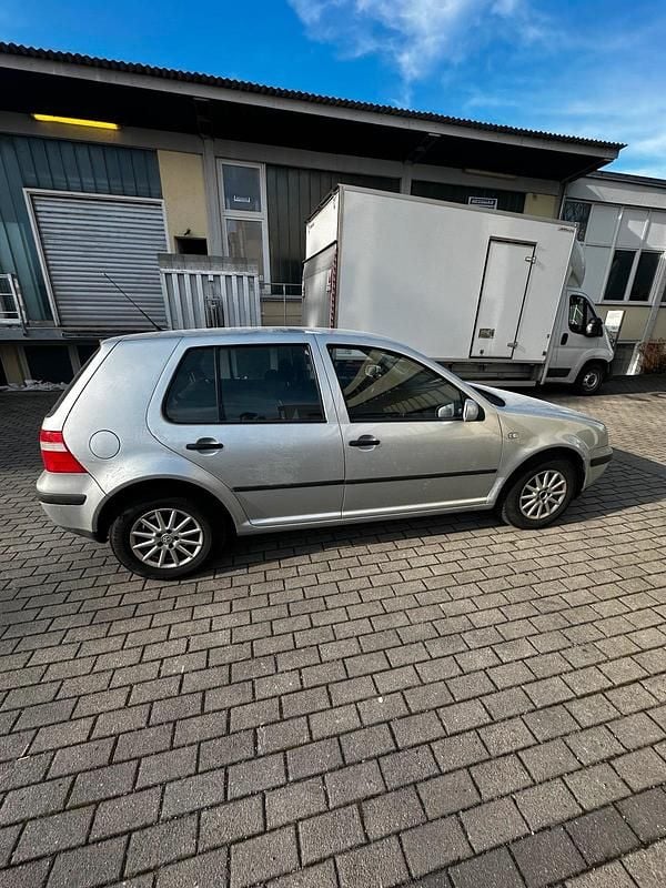 Usata VW Golf IV 2003 Grigio Utilitaria