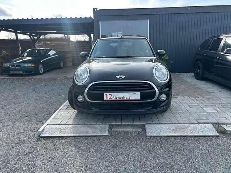 Gebraucht Mini Cooper 136 PS (100 kW) 2017 Schwarz Kleinwagen