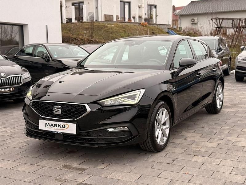 Gebraucht Seat Leon Style 116 PS (85 kW) 2022 Schwarz Limousine