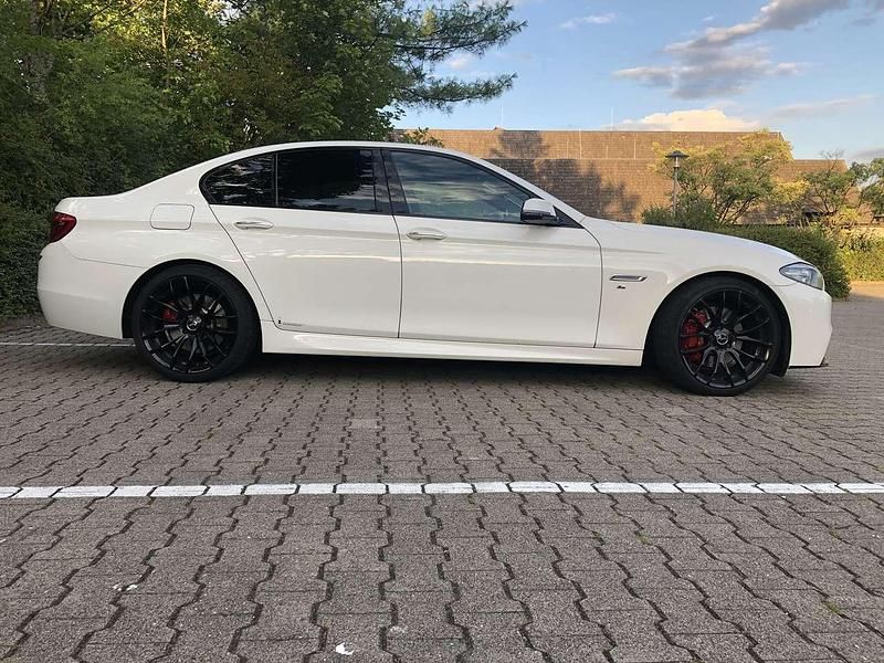 Gebraucht 2013 BMW 530 Performance Limousine | 19.999 € - Bild 1/4