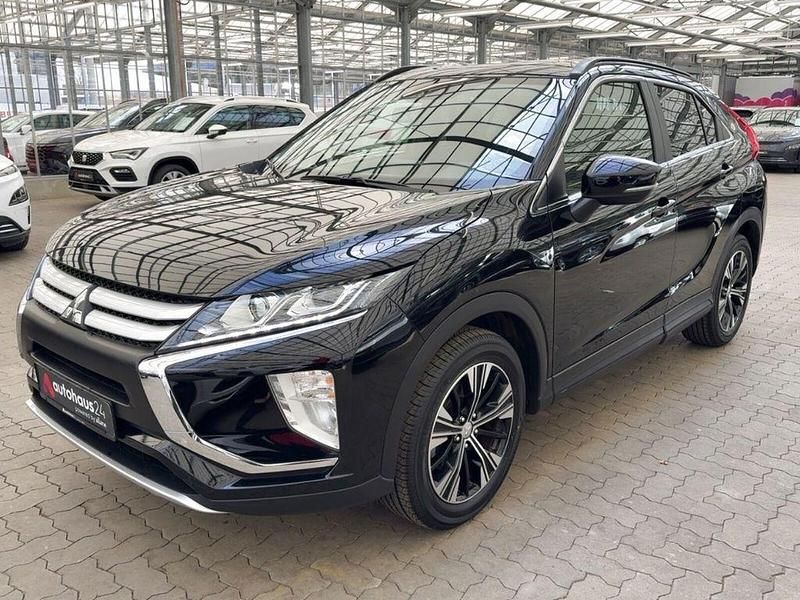 Gebraucht Mitsubishi Eclipse Cross Active 163 PS (119 kW) 2021 Schwarz SUV