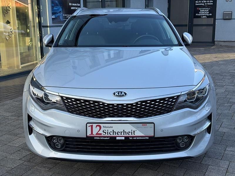 Gebraucht Kia Optima Spirit 163 PS (119 kW) 2017 Silber Kombi