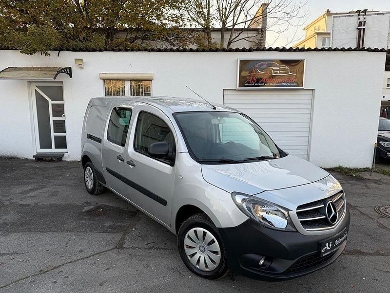 Silber Gebraucht 2016 Mercedes Citan 111 Van / Kleinbus | 5.950 € (Fairer Preis) - Bild 1/4
