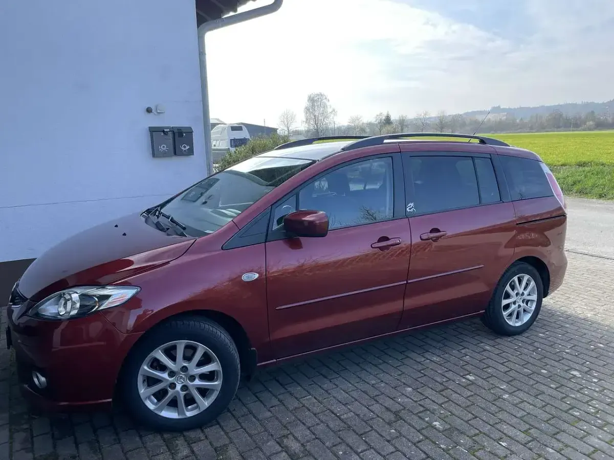 Gebraucht Mazda 5 Exclusive 145 PS (106 kW) 2009 Rot Van / Kleinbus