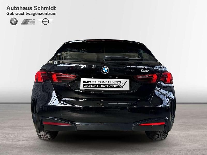 Gebraucht BMW 120 156 PS (114 kW) 2024 Schwarz ii Kleinwagen