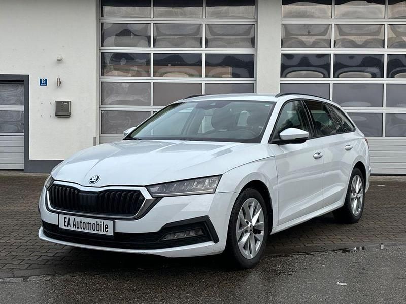 Gebraucht Skoda Octavia Ambition 116 PS (85 kW) 2021 Weiß Kombi