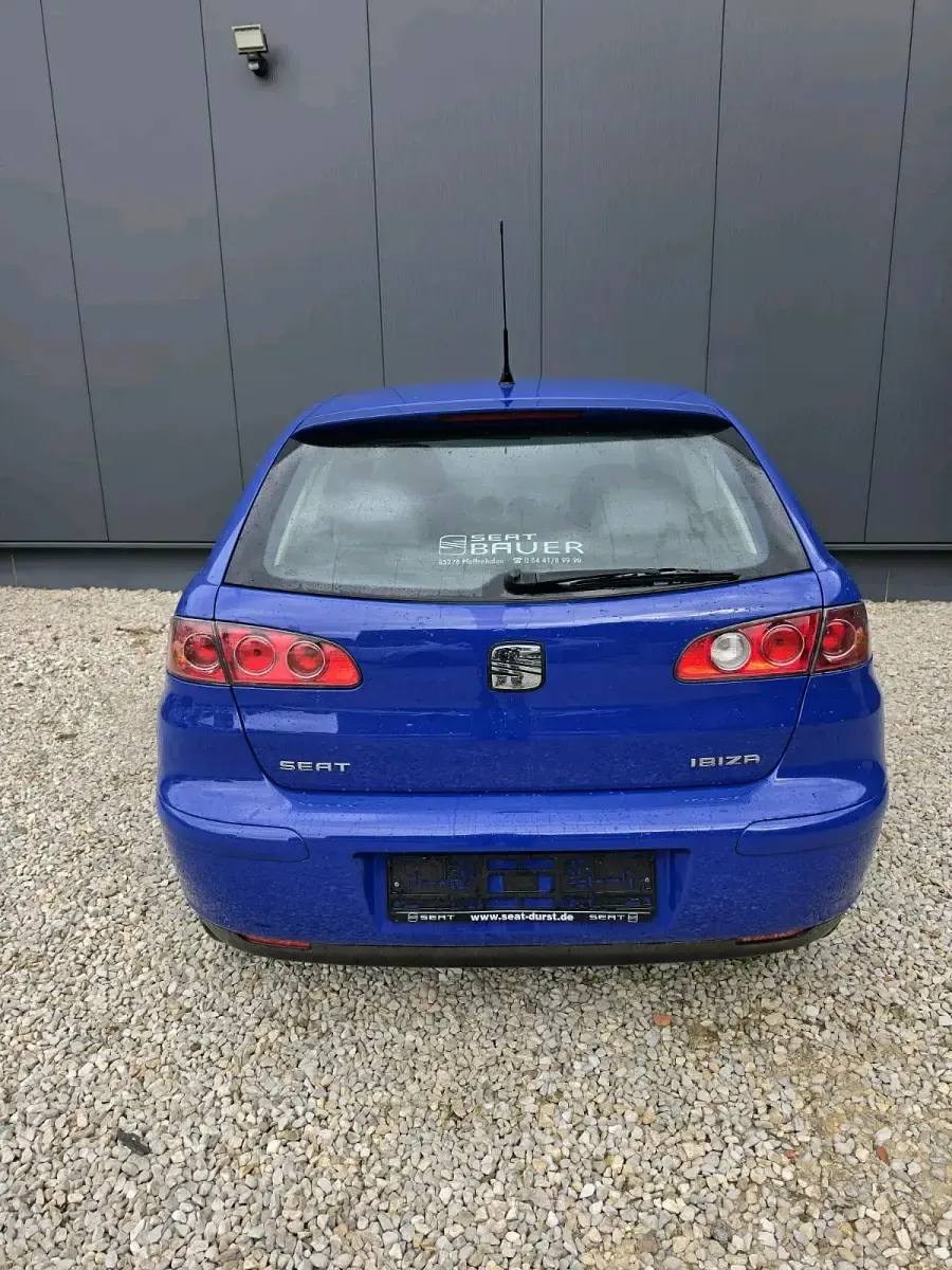 Gebraucht Seat Ibiza 75 PS (55 kW) 2004 Blau Kleinwagen