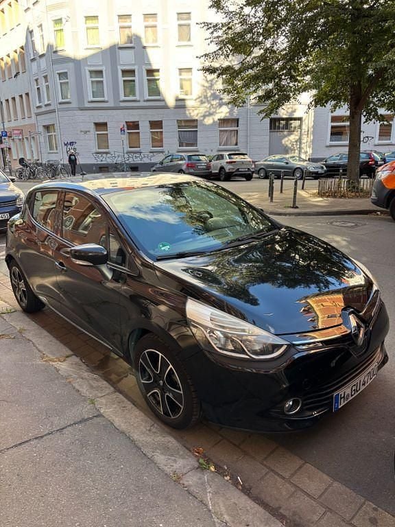 Schwarz Gebraucht 2012 Renault Clio IV Dynamique Limousine | 3.700 € (Guter Preis) - Bild 1/4