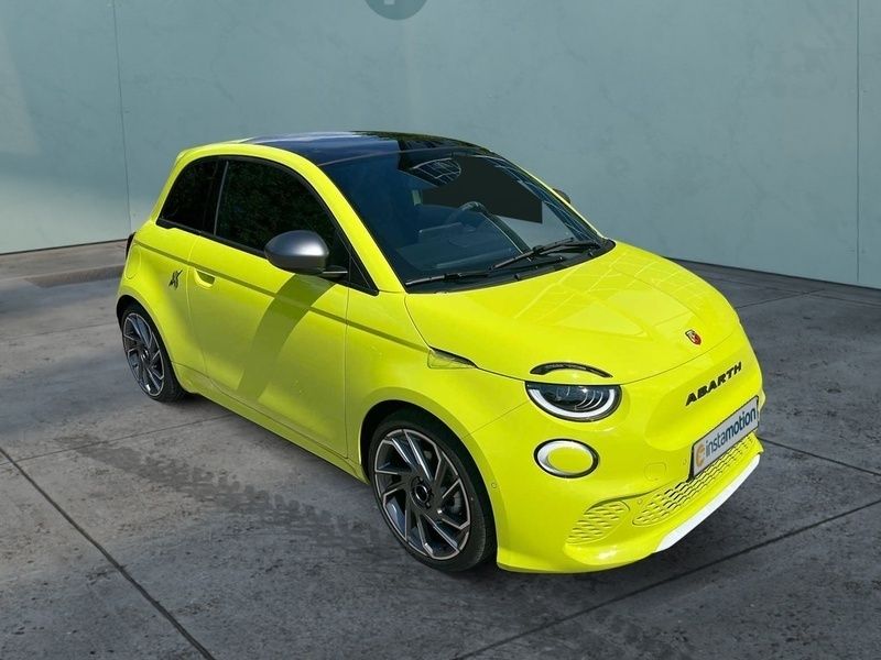 Grün Gebraucht 2023 Abarth 500e Kleinwagen | 39.041 € (Fairer Preis) - Bild 1/4
