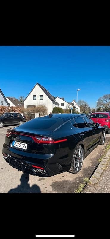 Gebraucht Kia Stinger GT 370 PS (272 kW) 2017 Schwarz Kleinwagen