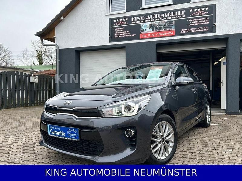 Gebraucht Kia Rio DREAM-TEAM Edition 84 PS (61 kW) 2018 Grau Limousine
